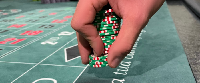 Foto Carriera del Croupier: dalle lezioni al tavolo da gioco